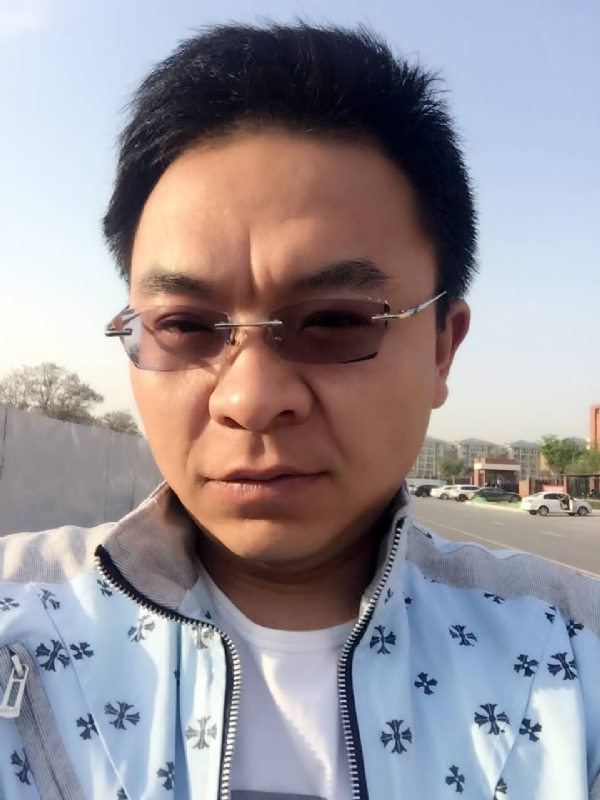 执着的等待的第一张照片--连江婚介网