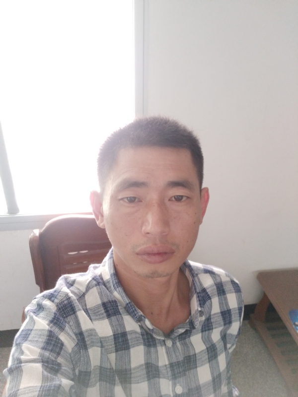不期而遇的第一张照片--连江婚介网
