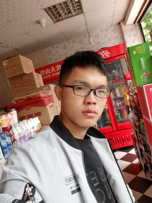 柒年的第一张照片--连江婚介网