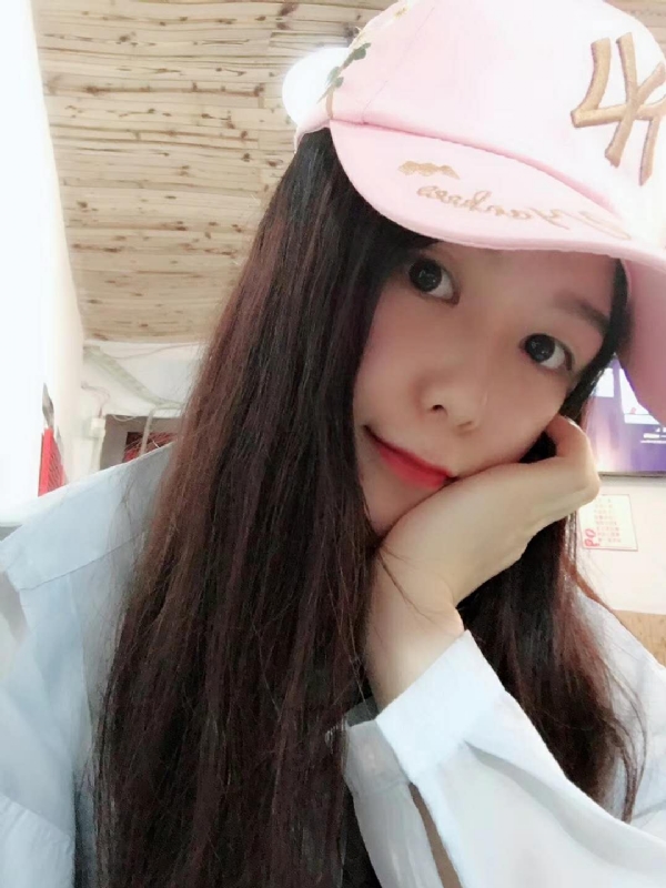 丹丹的第一张照片--连江婚介网