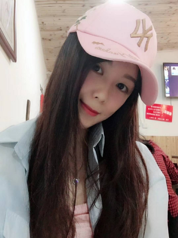丹丹的第三张照片--连江婚介网