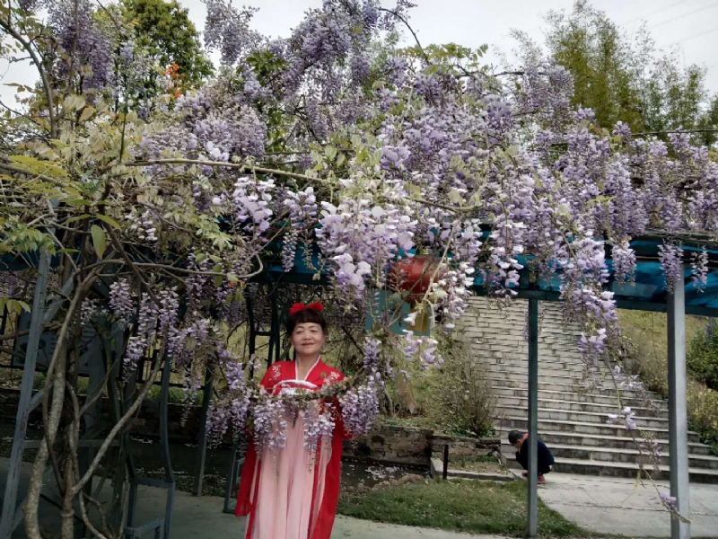 莉莉的第一张照片--连江婚介网