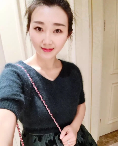 小妮的第三张照片--连江婚介网