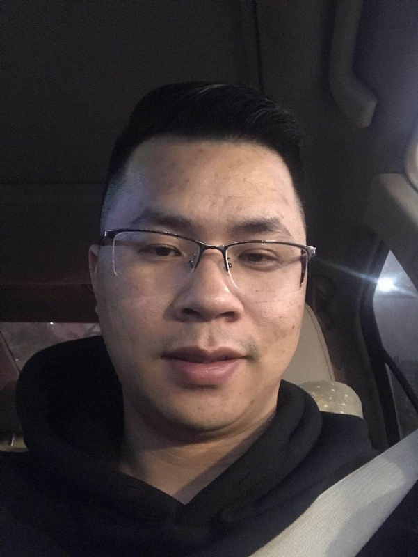 心飞扬的第一张照片--连江婚介网