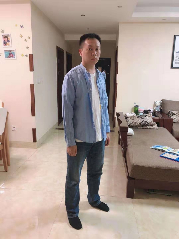 以勒的第一张照片--连江婚介网