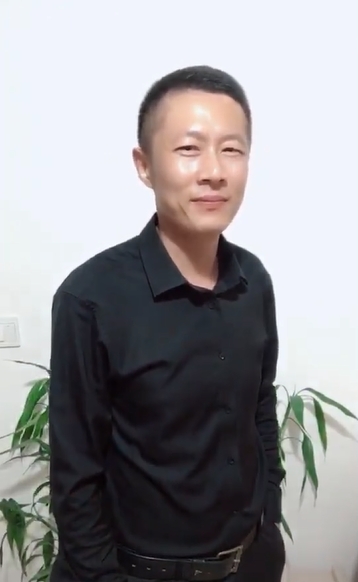 地huhi的第一张照片--连江婚介网