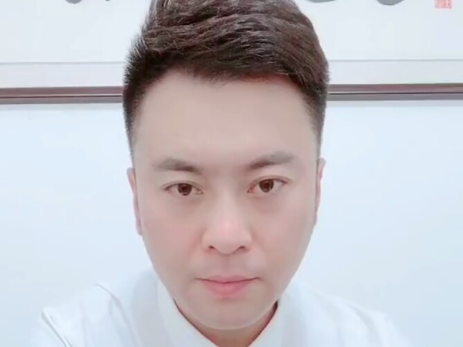 一叶知秋的第一张照片--连江婚介网
