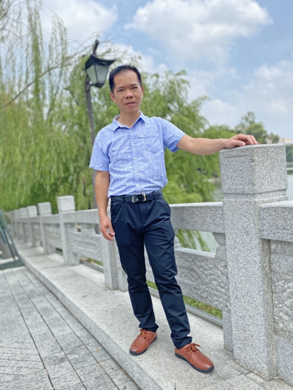 奇峰向阳的第一张照片--连江婚介网