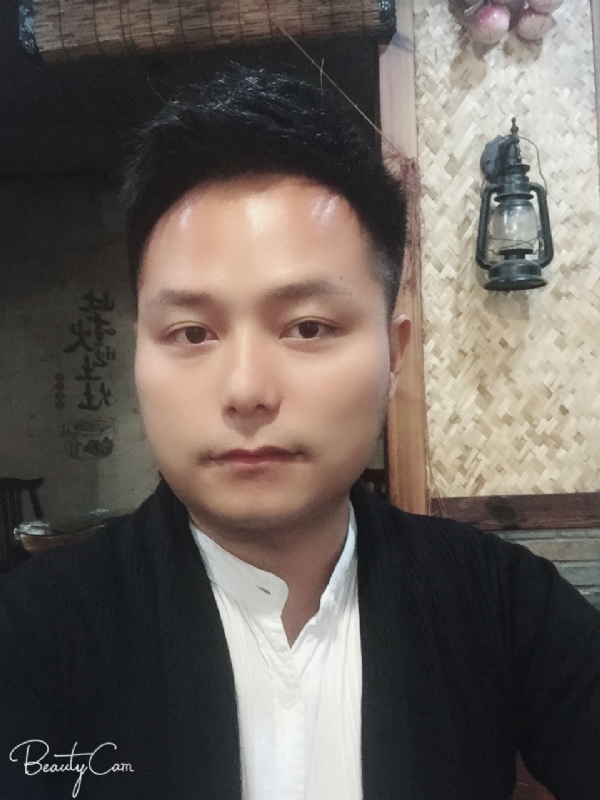 亦初的第一张照片--连江婚介网