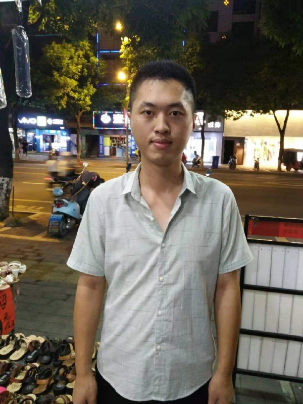 单身的雄鹰的第一张照片--连江婚介网