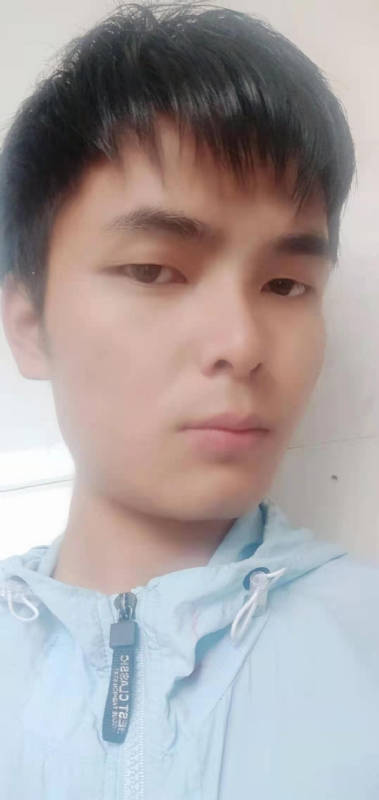 安静的男生的第一张照片--连江婚介网