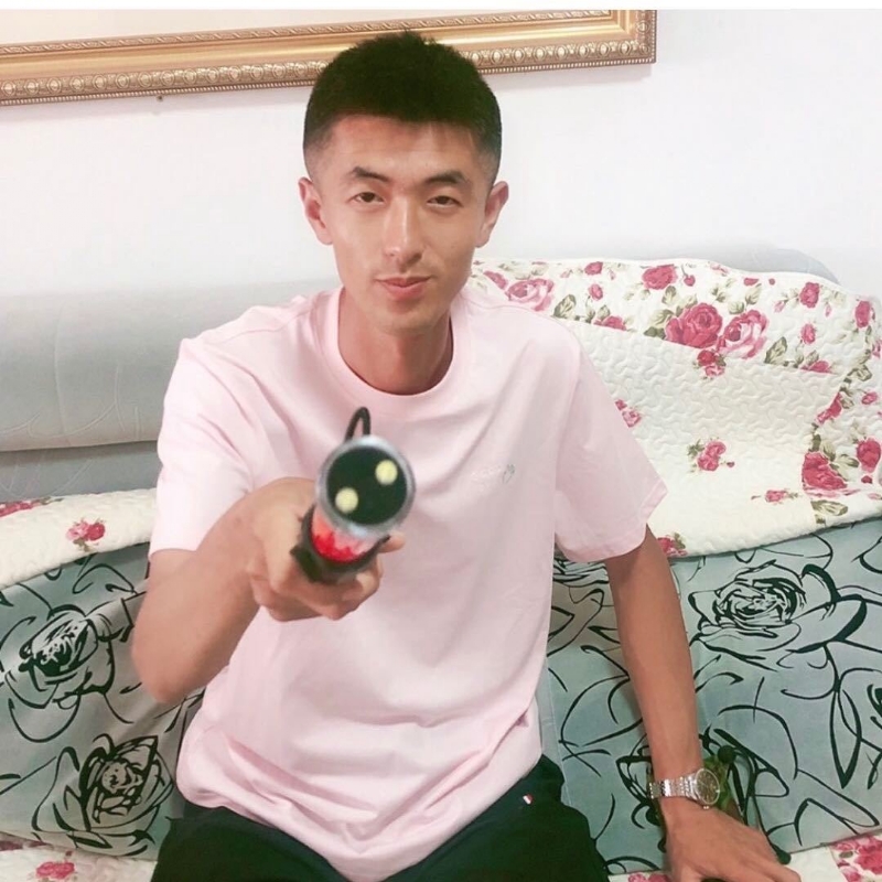 转身留下孤独的她的第二张照片--连江婚介网