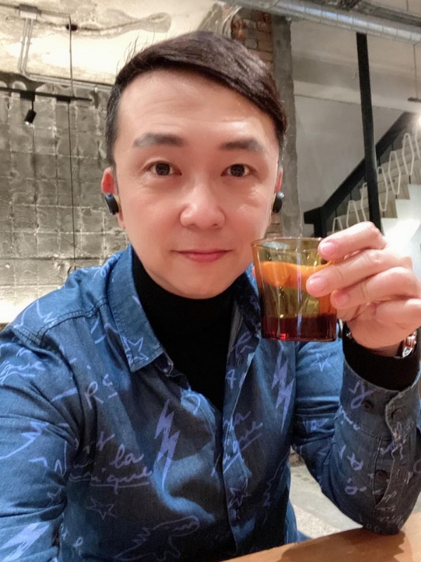 陈道明的第二张照片--连江婚介网