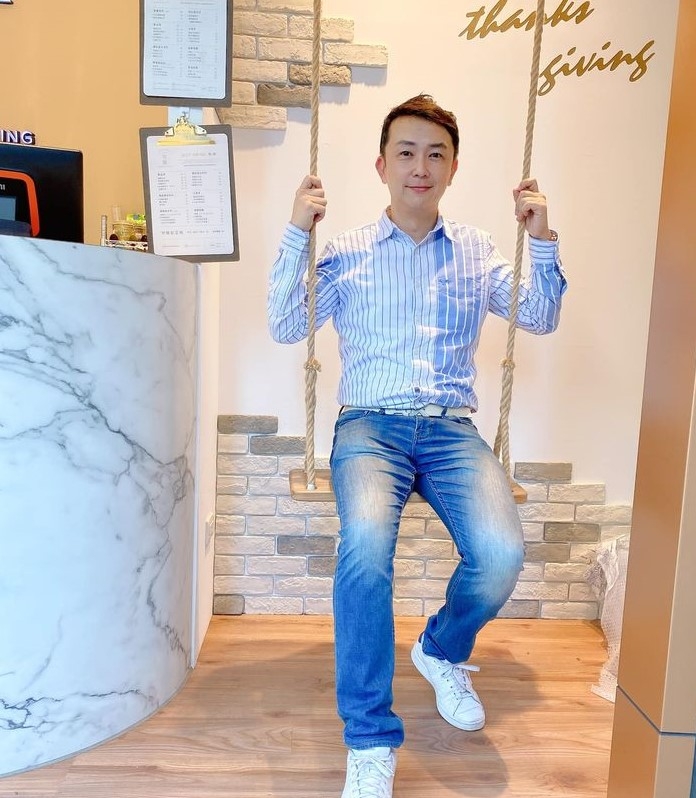 陈道明的第四张照片--连江婚介网
