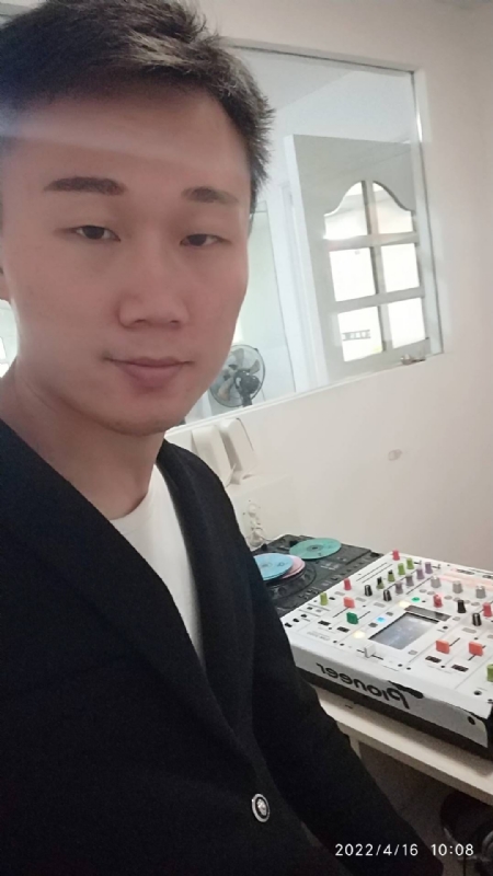 林锋的第三张照片--连江婚介网