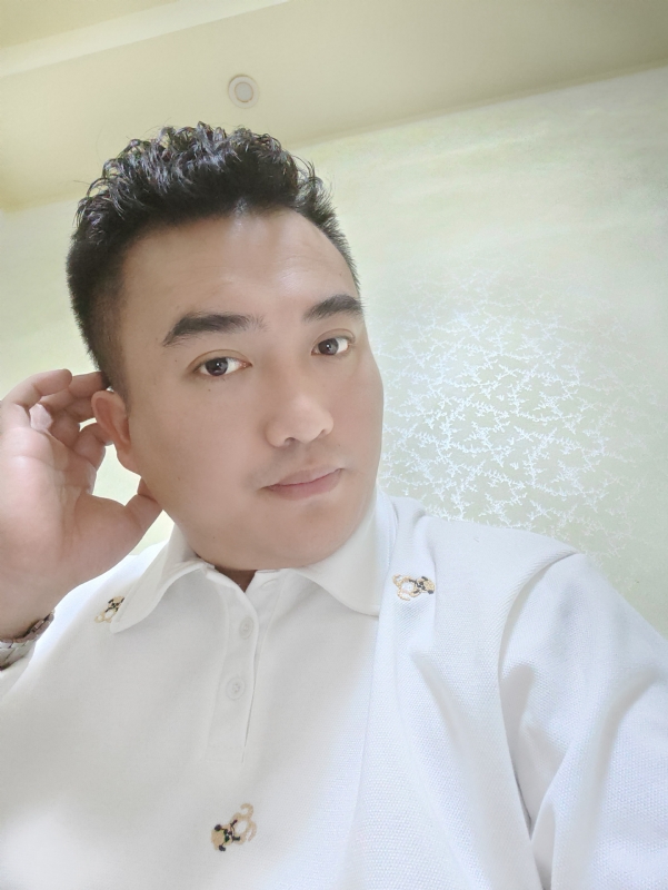 哈哈先生的第一张照片--连江婚介网