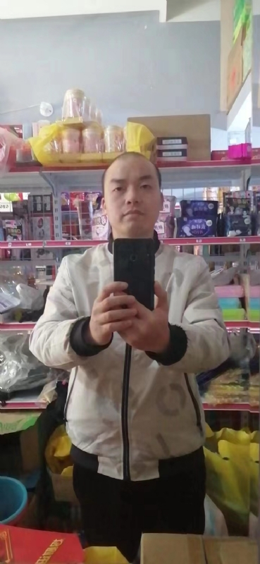 便利店的第一张照片--连江婚介网