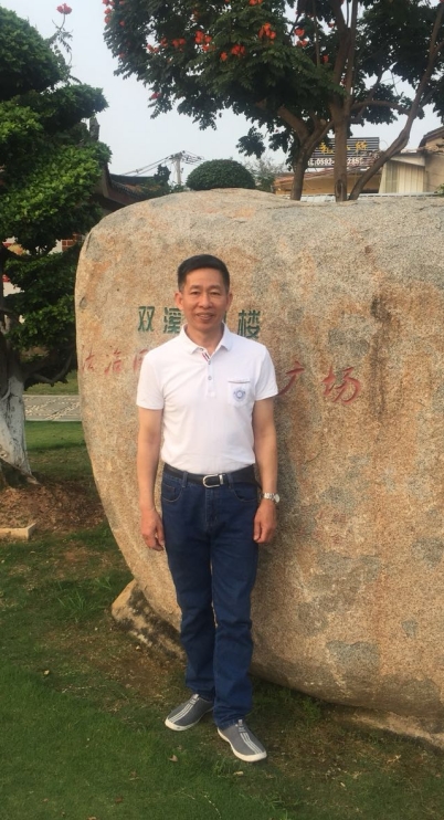 十月红枫的第三张照片--连江婚介网