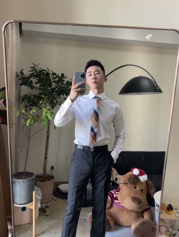 张浩的第一张照片--连江婚介网