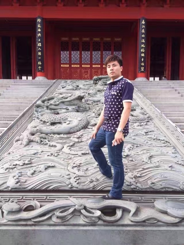 御龙氏的第一张照片--连江婚介网