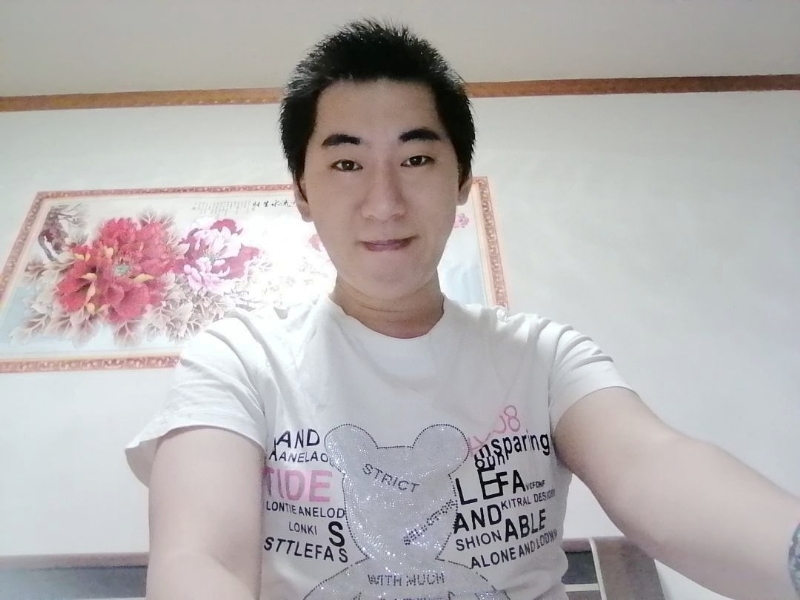 缘分天定的第一张照片--连江婚介网