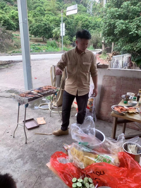 你黑我哟的第一张照片--连江婚介网