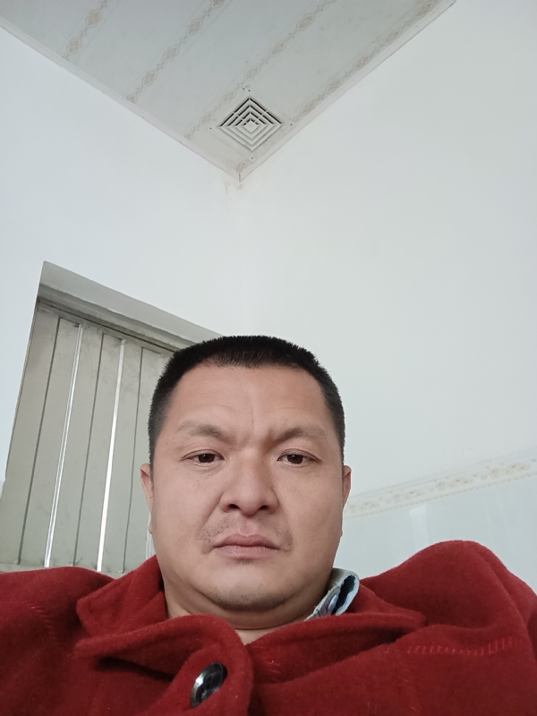 兰成龙的第一张照片--连江婚介网
