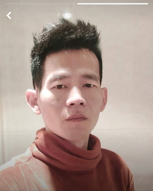 白了少年头的第一张照片--连江婚介网