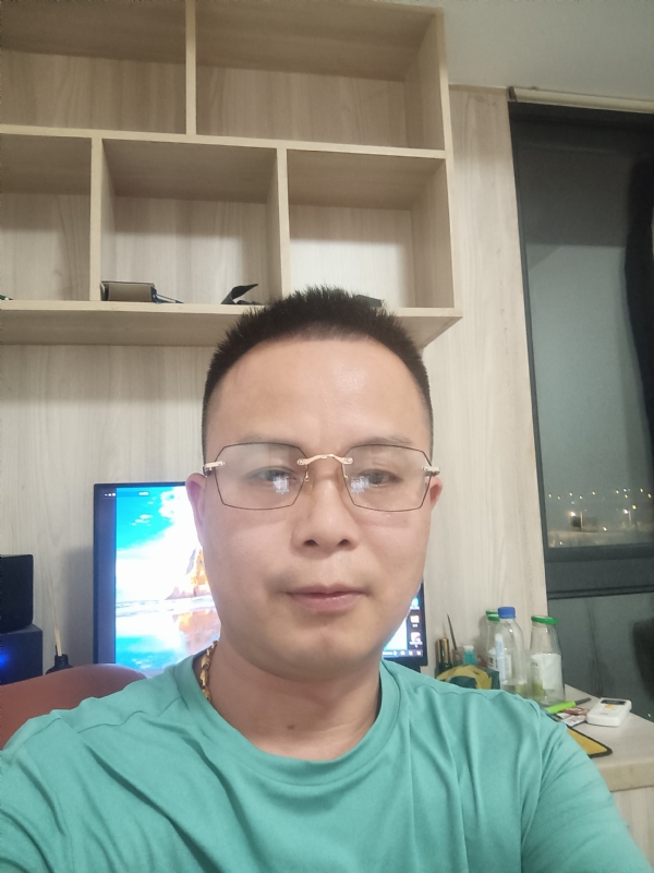 逍遥霸道的第一张照片--连江婚介网