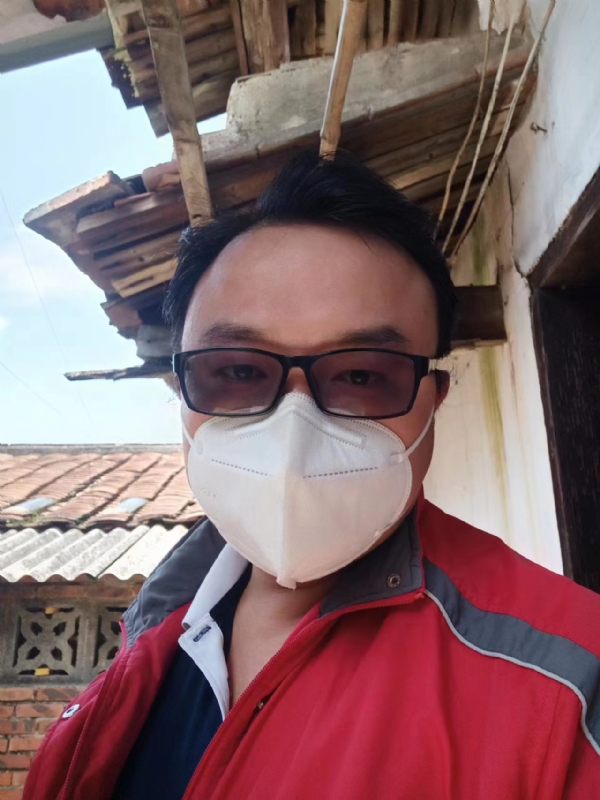 如影随形的第一张照片--连江婚介网