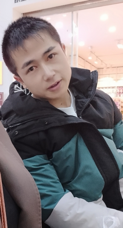 不骄不躁的第一张照片--连江婚介网