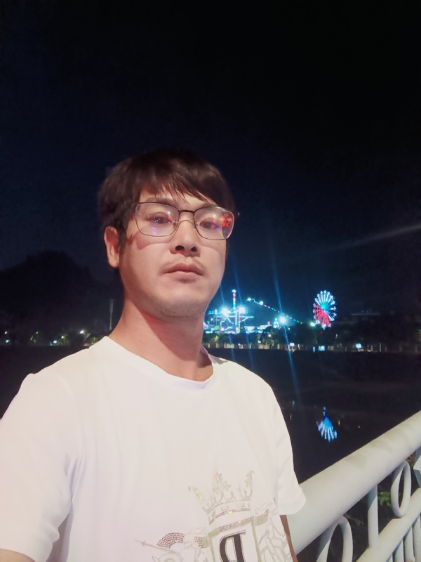 任豐的第一张照片--连江婚介网