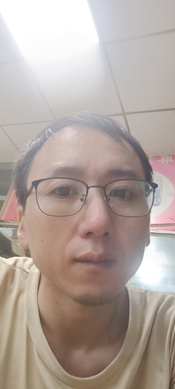 想胖的瘦子的第一张照片--连江婚介网