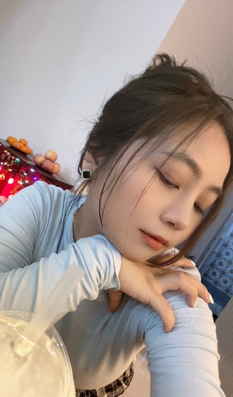 艳秋的第一张照片--连江婚介网