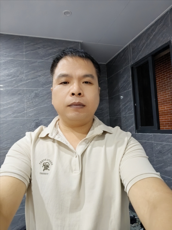 刘两水的第一张照片--连江婚介网